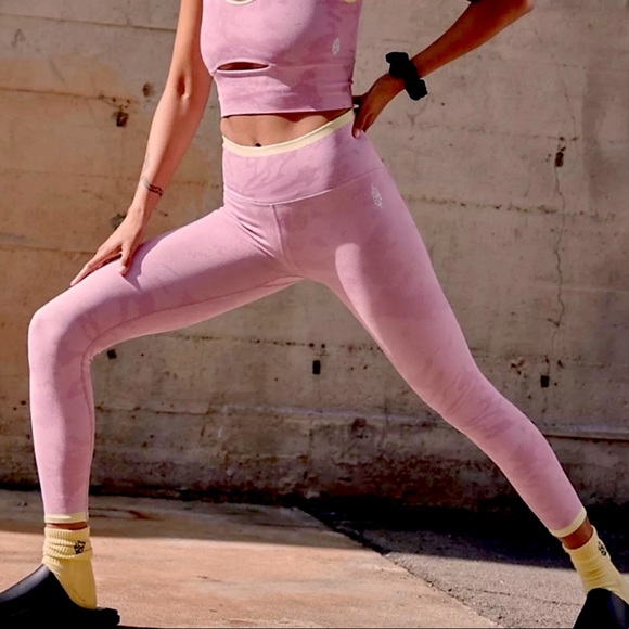 NWOT! FP Free People Movement Think Twice Leggings Sz XS/S - Picture 1 of 7